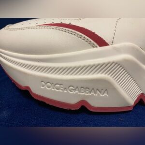 worn a few times in good condition serious injuries